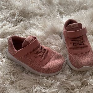 Nike Velcro neutral pink animal print